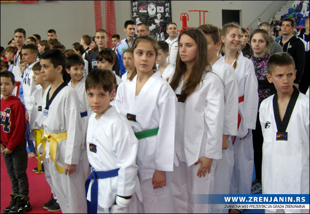 Otvoren Me Unarodni Tekvondo Kup Zrenjanin Open Fotografija